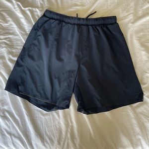 EUC Lululemon Mens Shorts | Large
